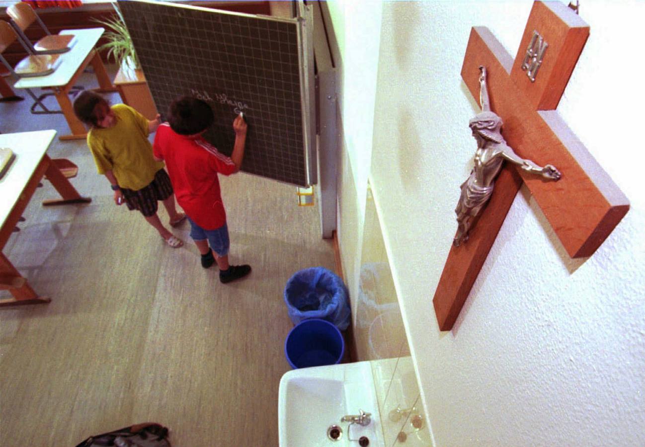 El Obispado rechaza la reducción de las horas de religión en Cantabria