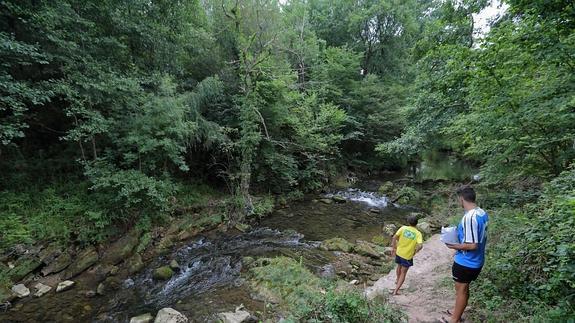 Fomento denunciará a la empresa que organizó el 'puenting' en el que murió la joven