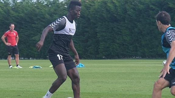 Munitis prepara cambios para el choque del domingo