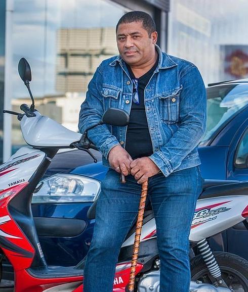 "El taxista tiró a matarme"