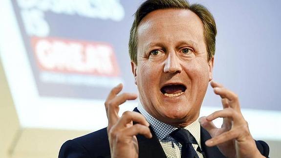 La supuesta vida universitaria de Cameron: drogas y rituales sexuales con animales