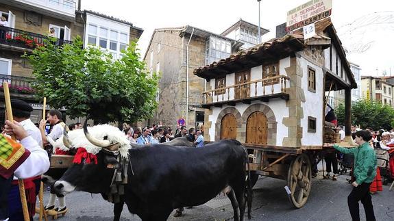 Más de una veintena de carretas participarán este domingo en el Día de Campoo