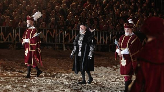 Laredo se rinde ante Carlos V