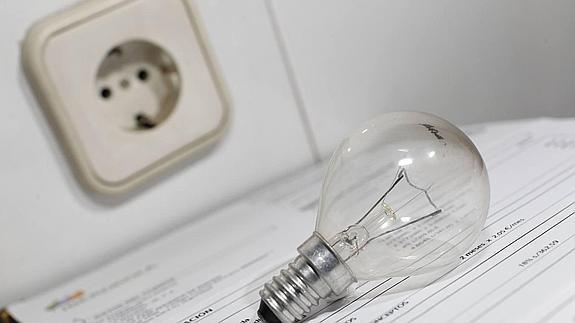 Más del 60% de los hogares cántabros pagará la luz según la hora de consumo