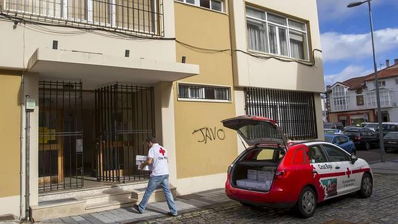 El Ayuntamiento y Cruz Roja prorrogan el contrato del servicio de Teleasistencia Domiciliaria