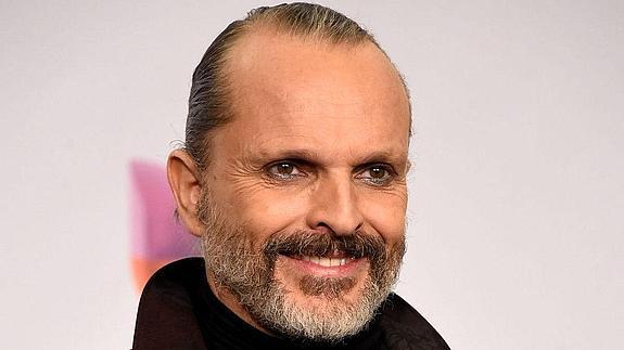 Miguel Bosé se muda a Panamá