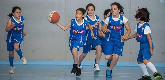 El Servicio Cántabro de Salud asume la cobertura médica de todo el deporte escolar