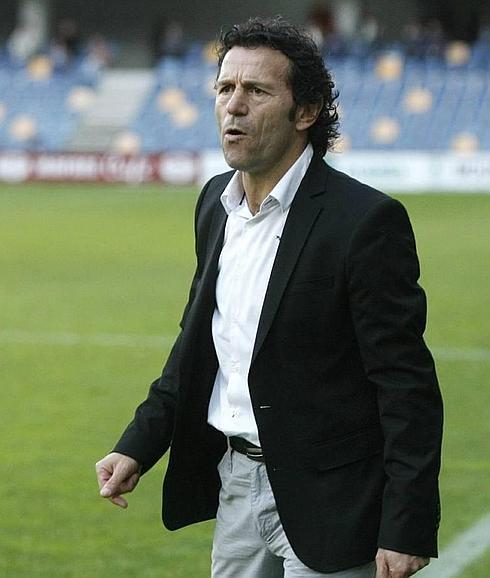 El Pontevedra, un equipo valiente con el sello de Luisito