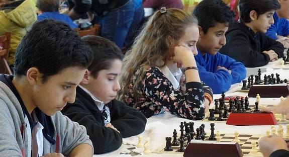 El I Memorial Jesús Boo reúne en Guarnizo a más de 200 niños