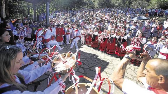 Nueve danzas tradicionales de Cantabria, bien de interés cultural