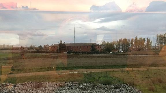 Marcano, desde el tren: "Miguel Ángel, dile a Rajoy que arregle esto"