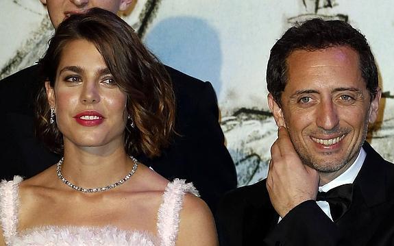 Carlota Casiraghi rompe con Gad Elmaleh y encuentra de nuevo el amor