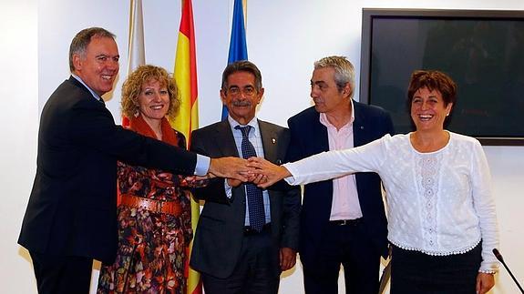 Gobierno, patronal y sindicatos recuperan el diálogo social y deciden "pasar a la acción"