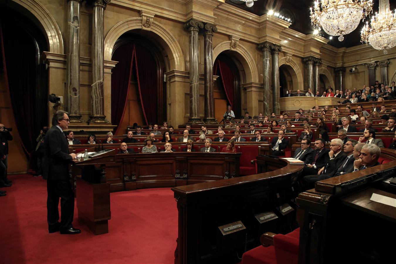 Los presidentes autonómicos salen en tromba contra el desafío de Artur Mas
