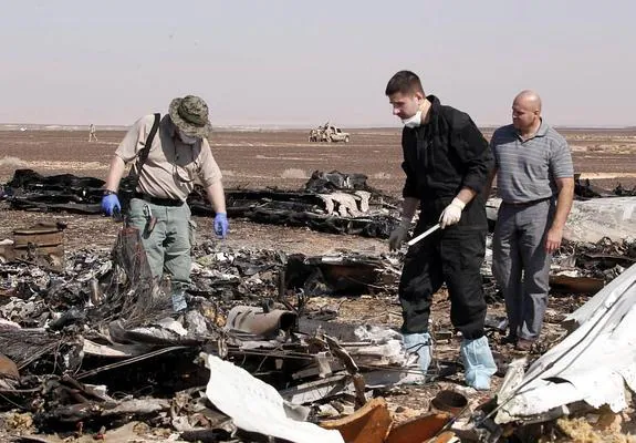 Detenidos dos operarios del aeropuerto de Egipto implicados en el siniestro del yet ruso