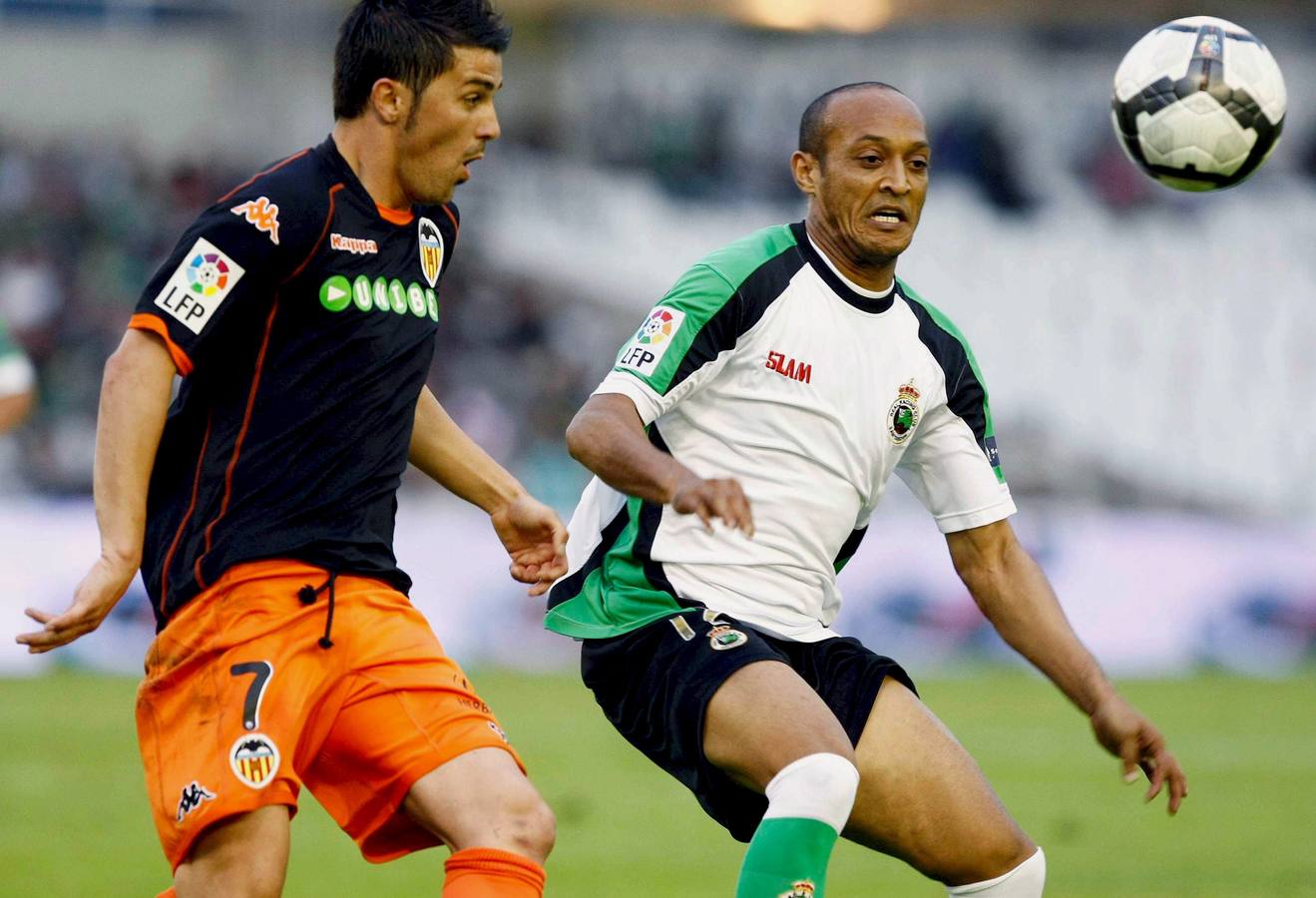 El Racing, sancionado con la pérdida de seis puntos