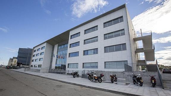 La Universidad Europea del Atlántico ya tiene licencia para construir su residencia