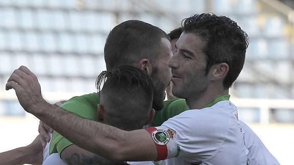 Munitis no descarta que Iñaki sustituya a Artiles