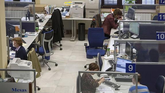 El PP contraataca y plantea reducir el IPRF a las rentas más bajas