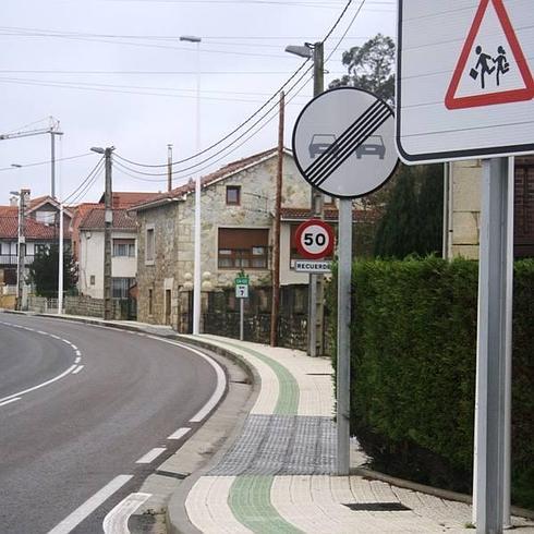 La carretera entre Renedo y Puente Arce, más segura