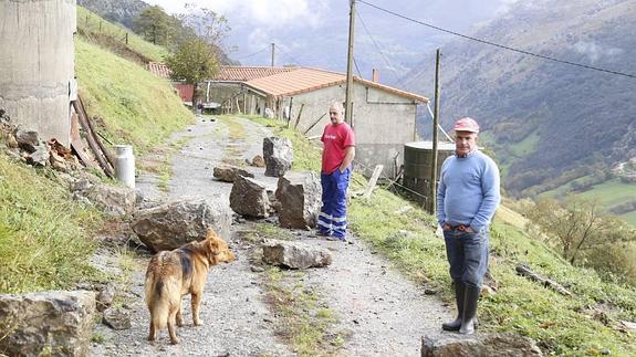 "Pensábamos que las piedras se desviaban en nuestra dirección"
