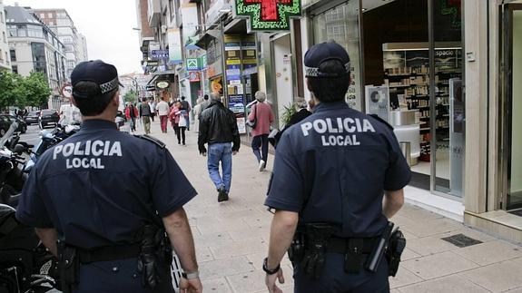 Santander retoma la convocatoria de plazas para la Policía Local y suma cinco más