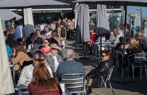 Cantabria roza el lleno y registra un aumento del gasto de los turistas