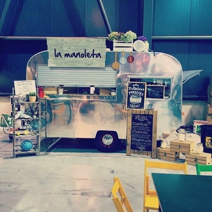 Un mercado alternativo y navideño en Escenario Market