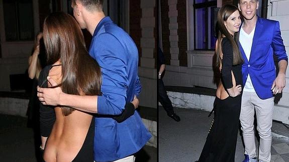 El trasero de una aficionada desata la ira de Szczesny