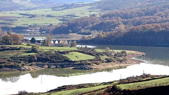 Adjudicado en 222.262 euros el plan de emergencia para el embalse de Ebro