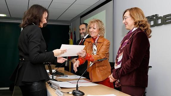 Díaz Tezanos: "Cantabria necesita más empresas y más jóvenes emprendedores"