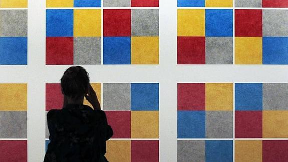 El experto en Arte Alejandro Alonso hará una visita guiada hoy en la exposición de Sol LeWitt