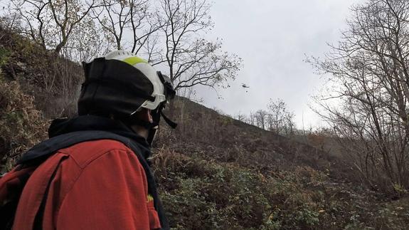 El riesgo de incendios será otra vez "muy alto" en Cantabria este martes