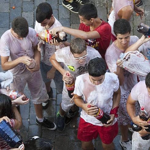 Las Asociaciones de Padres piden sanciones más altas por vender alcohol a menores