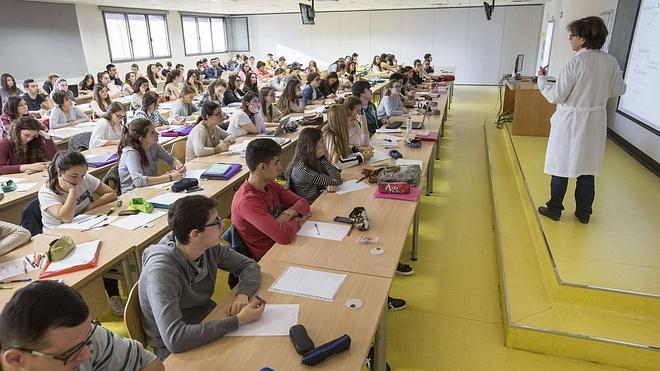 El 73,8% de los universitarios de la UC trabaja a los cinco años de licenciarse