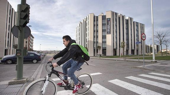 Las 37 viviendas de alquiler social de Primero de Mayo se entregan a final de enero