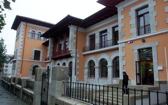 La UNED en Cantabria tendrá un Presupuesto en 2016 superior al millón de euros