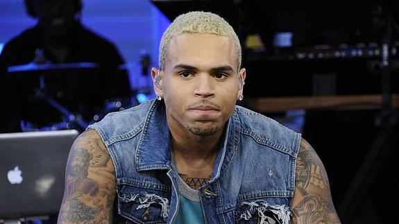 Chris Brown investigado por agresión