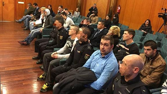 Arranca en Cantabria el macrojuicio contra 17 acusados de traficar con droga