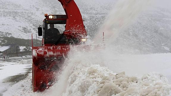 Alto Campo abirá El Chivo para los esquiadores, si nieva lo suficiente esta noche
