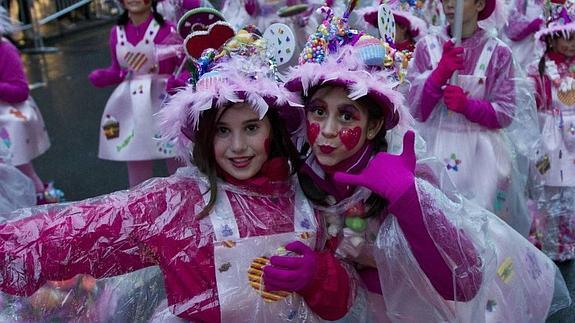 Santoña premiará los diez mejores 'selfies' del carnaval 2016