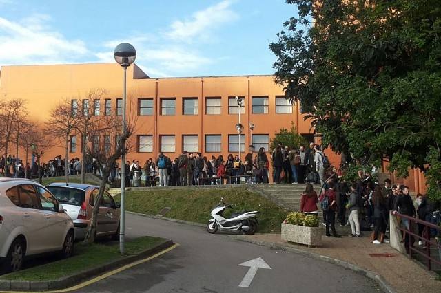 La polémica de los horarios de las bibliotecas no termina