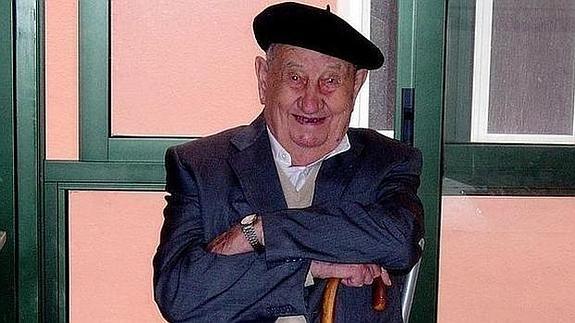 Muere un español de 107 años tras una vida bebiendo únicamente vino