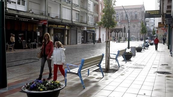 Vecinos y equipo de gobierno acuerdan varios cambios viarios en La Inmobiliaria
