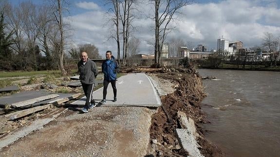 Cantabria hace balance de daños y pedirá a la CHC que limpie los ríos