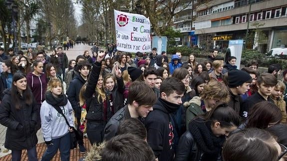 Los estudiantes vuelven a salir a la calle para rechazar la Lomce