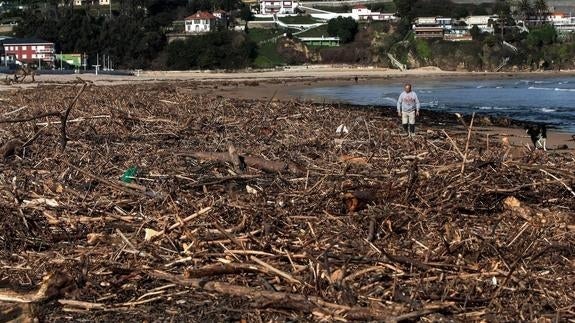 Vertederos sobre la arena