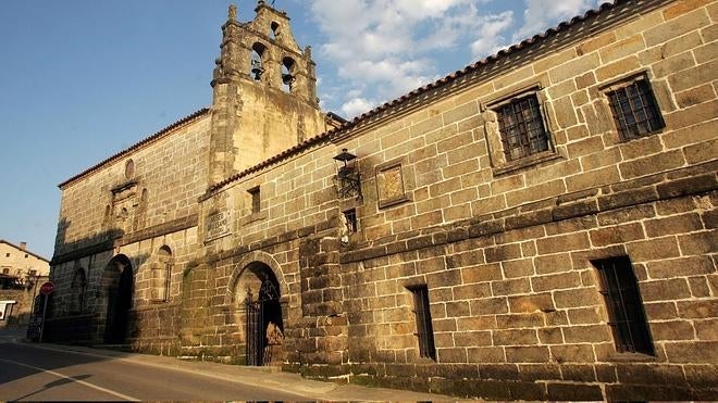 Cantabria pedirá al Ministerio que Santillana acoja el Centro de Arte Rupestre de la Unesco