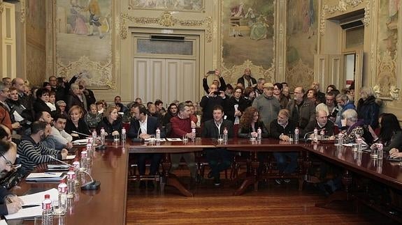 Torrelavega aprueba la moción para pedir el traslado del MUPAC con críticas a De la Serna