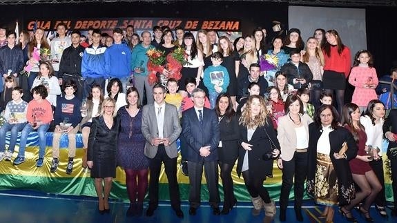 Pilar Alonso y Héctor Llata, los mejores deportistas de Bezana